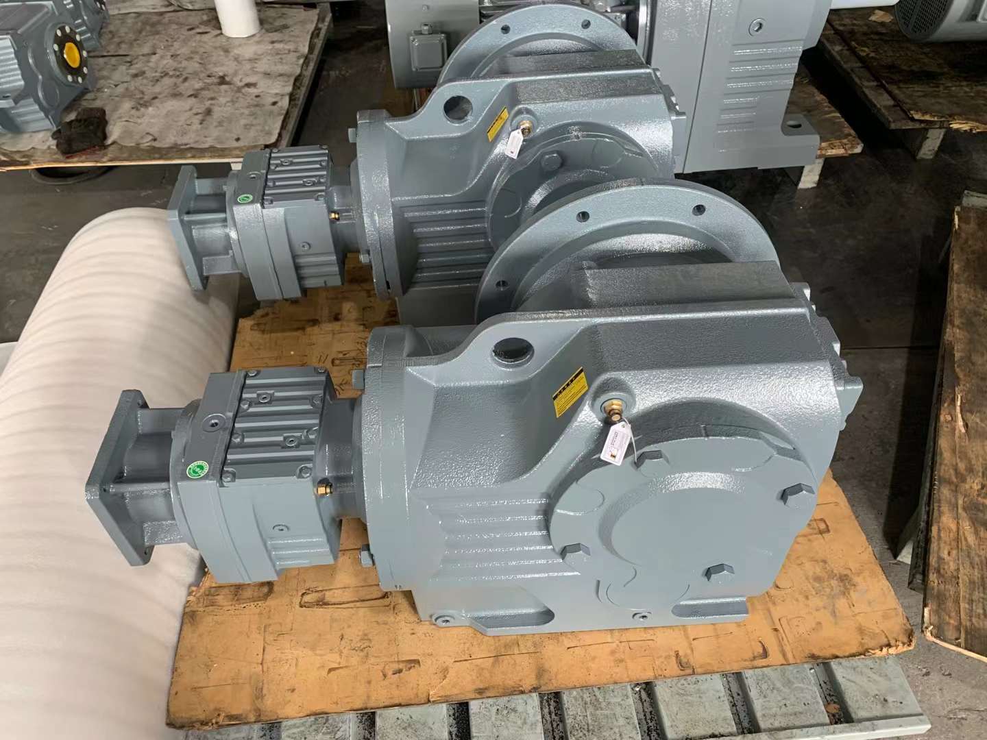 R37-Y0.75KW-55.76M3ٻѡFF57DRS80M4