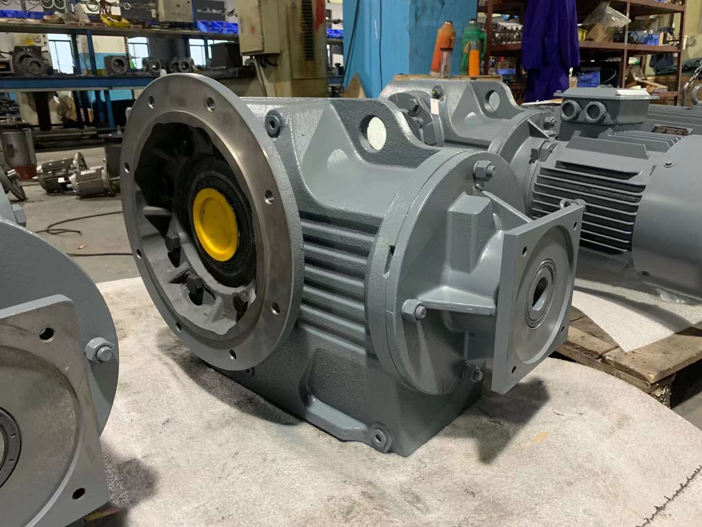 K67-Y1.1KW-44.32-M1ŷٻMC2PEHF09