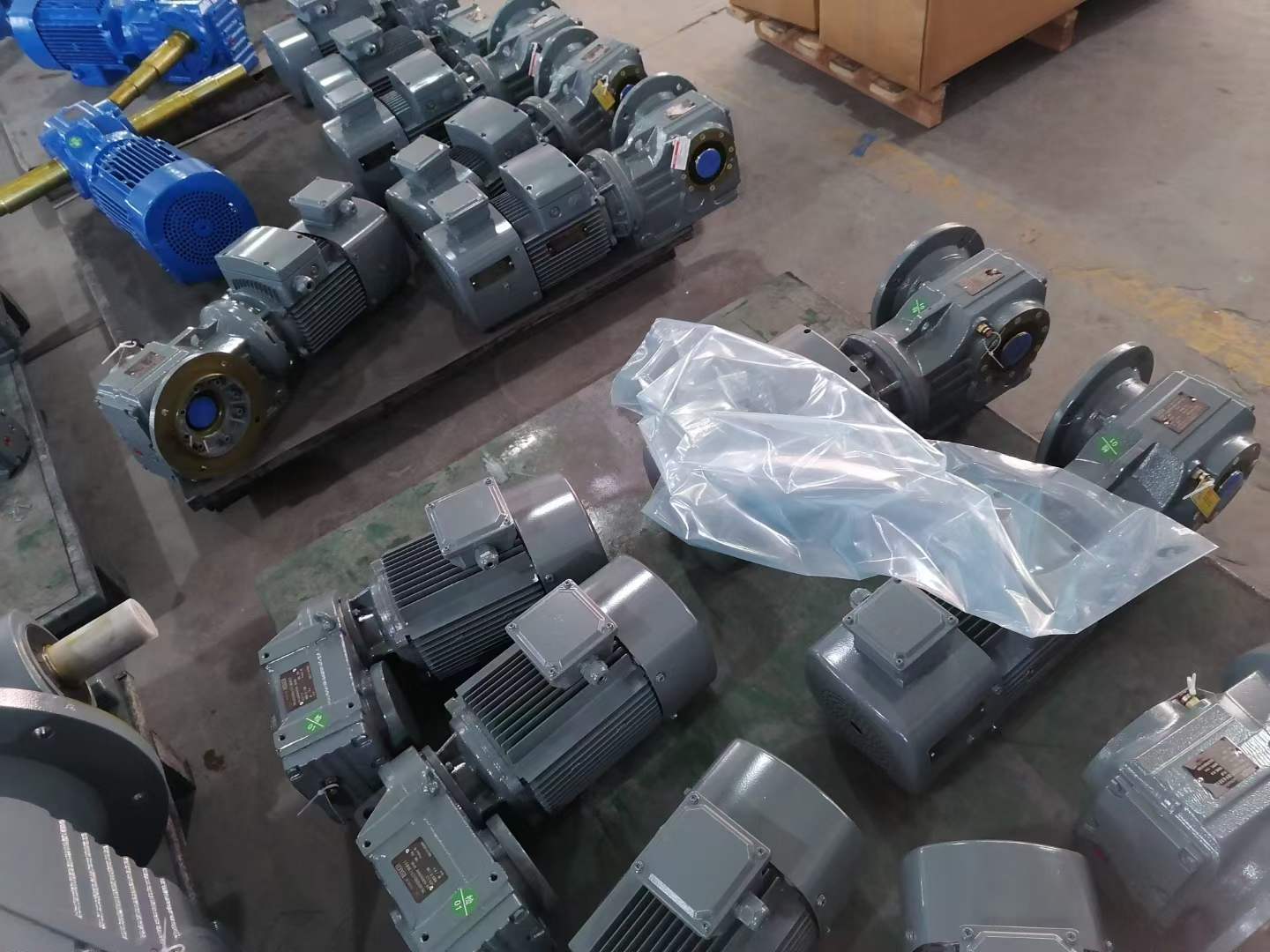 KF77-YVP5.5KW-40.04ٻάFF107R77DT90L4