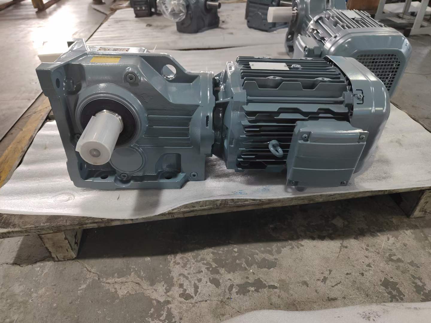 SAF67-Y1.5KW-57.19ٻάMC2PVSF03