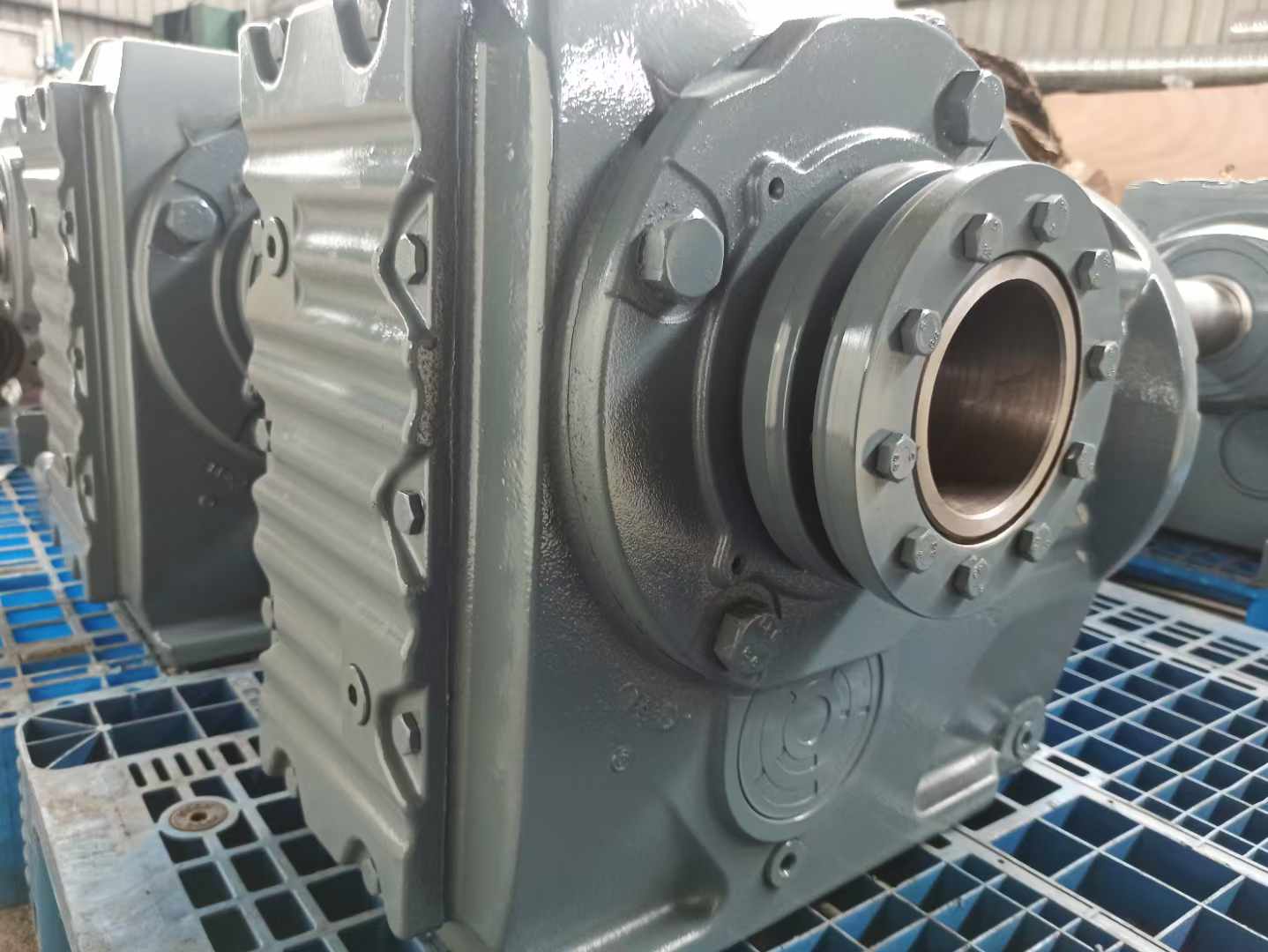 KAF37-Y0.25KW-6.37ٻFF157R97DRE180M4